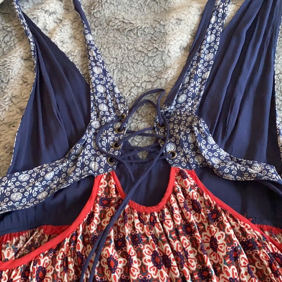 Dress - Picture 3 of 3